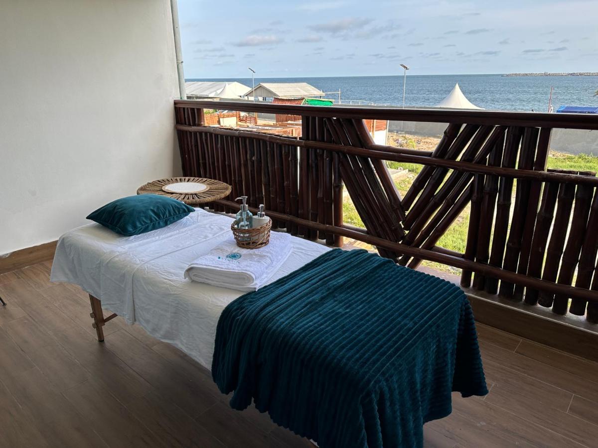 Vogue Beach Resort Lagos Exterior photo